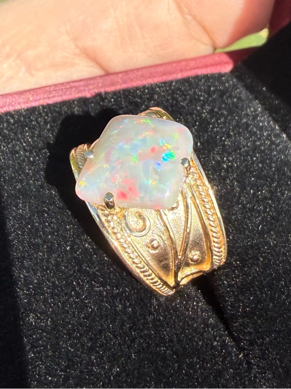 14k Gold Australian Opal Statement Ring - Picture 3 of 13